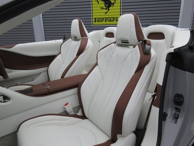 صورة مصغرة 39 لـ 2026 Lexus LC CONVERTIBLE