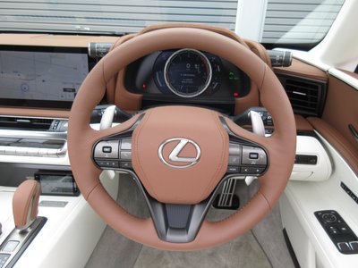 صورة مصغرة 28 لـ 2026 Lexus LC CONVERTIBLE