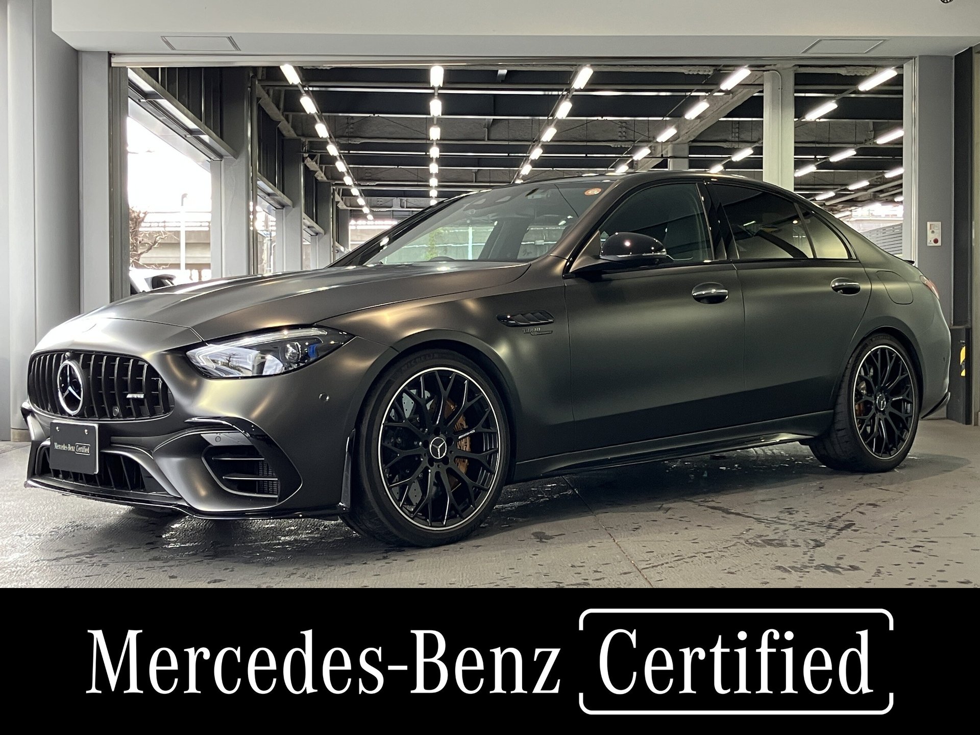 MERCEDES-BENZ C-CLASS AMG - View 1