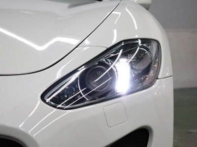 صورة مصغرة 34 لـ 2014 Maserati GRANTURISMO
