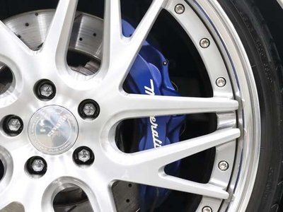 صورة مصغرة 41 لـ 2014 Maserati GRANTURISMO