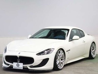 صورة مصغرة 13 لـ 2014 Maserati GRANTURISMO