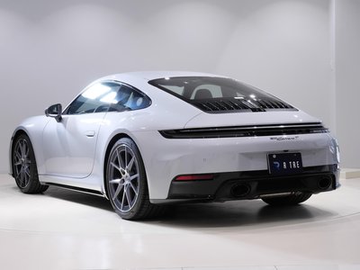 2025 Porsche 911 — миниатюра 17