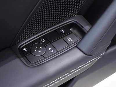 2025 Porsche 911 — миниатюра 39