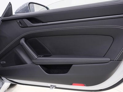 2025 Porsche 911 — миниатюра 49