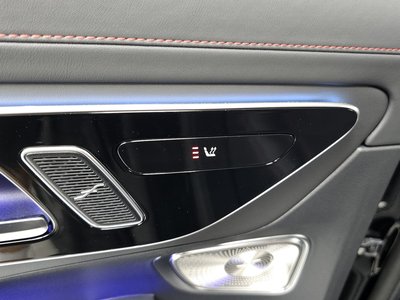 2025 Mercedes-BENZ GLC — миниатюра 33