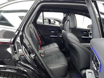 2025 Mercedes-BENZ GLC — миниатюра 18