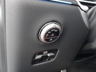 2025 Mercedes-BENZ GLC — миниатюра 25