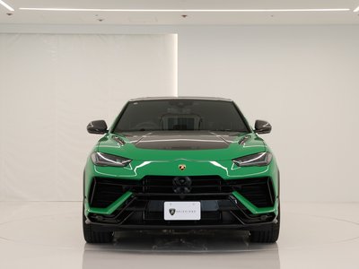 LAMBORGHINI URUS - 10