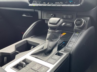 2025 Toyota LAND CRUISER 250 — миниатюра 27