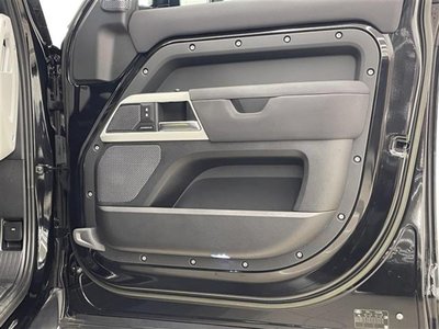 2022 LAND Rover DEFENDER thumbnail 20