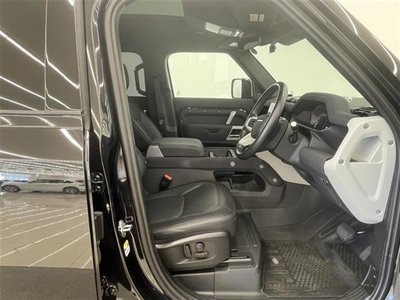 2022 LAND Rover DEFENDER thumbnail 23