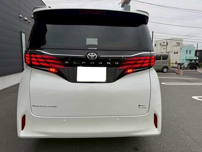 TOYOTA ALPHARD - 5