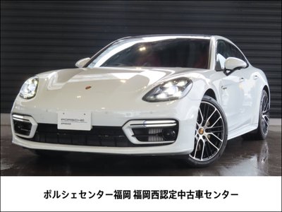 PORSCHE PANAMERA - 1
