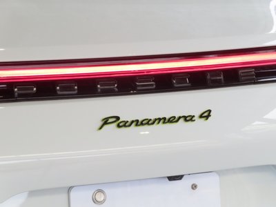 PORSCHE PANAMERA - 6