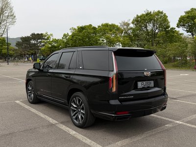 CADILLAC ESCALADE - 3