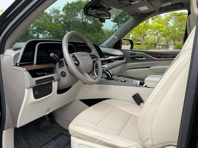 CADILLAC ESCALADE - 4