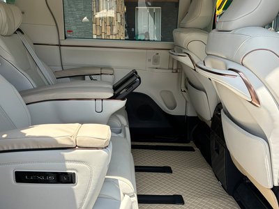 صورة مصغرة 34 لـ 2024 Lexus LM