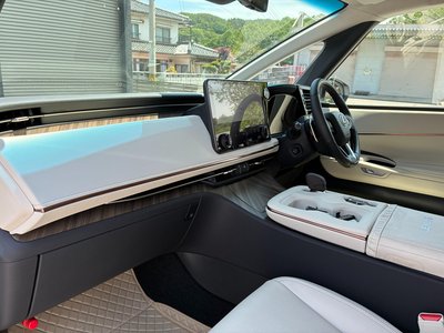 صورة مصغرة 17 لـ 2024 Lexus LM