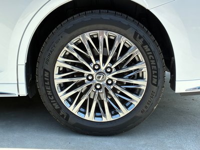 صورة مصغرة 73 لـ 2024 Lexus LM