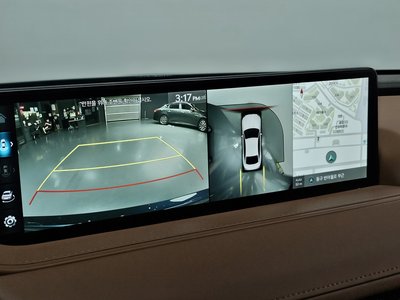 2022 Genesis ELECTRIFIED G80 (RG3) thumbnail 22