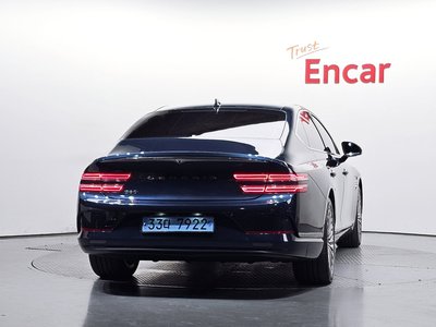 2022 Genesis ELECTRIFIED G80 (RG3) — фото 4
