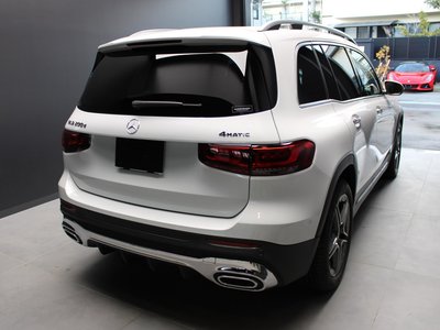 MERCEDES-BENZ GLB - 6