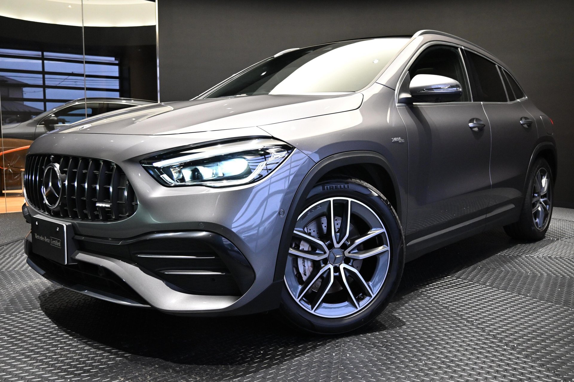 MERCEDES-BENZ GLA AMG - View 1