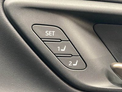 TOYOTA CROWN SPORT - 9