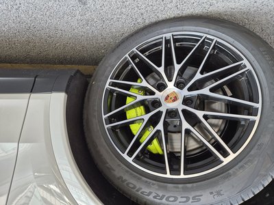 PORSCHE CAYENNE - 7
