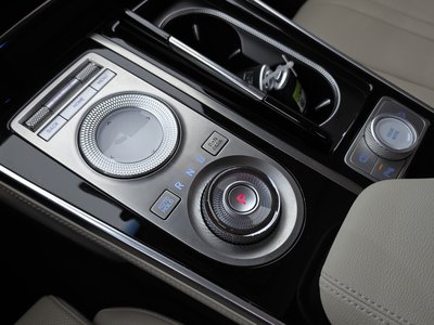 2022 Genesis GV80 photo 9