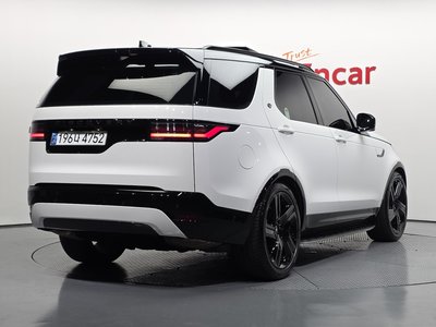 2024 LAND Rover DISCOVERY photo 4