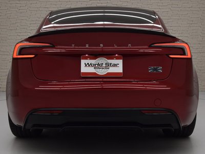 2025 Tesla MODEL 3 photo 6