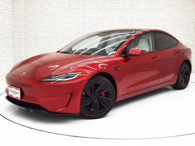 2025 Tesla MODEL 3 photo 3
