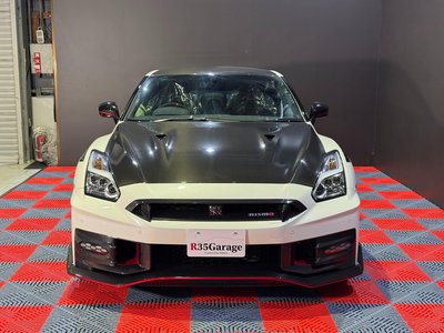 NISSAN GT-R - 8