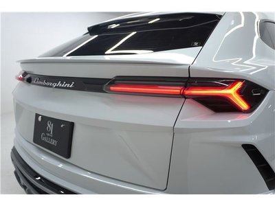 صورة مصغرة 13 لـ 2019 Lamborghini URUS