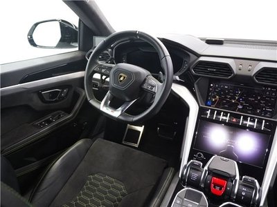صورة 8 لـ 2019 Lamborghini URUS