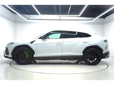 صورة 6 لـ 2019 Lamborghini URUS