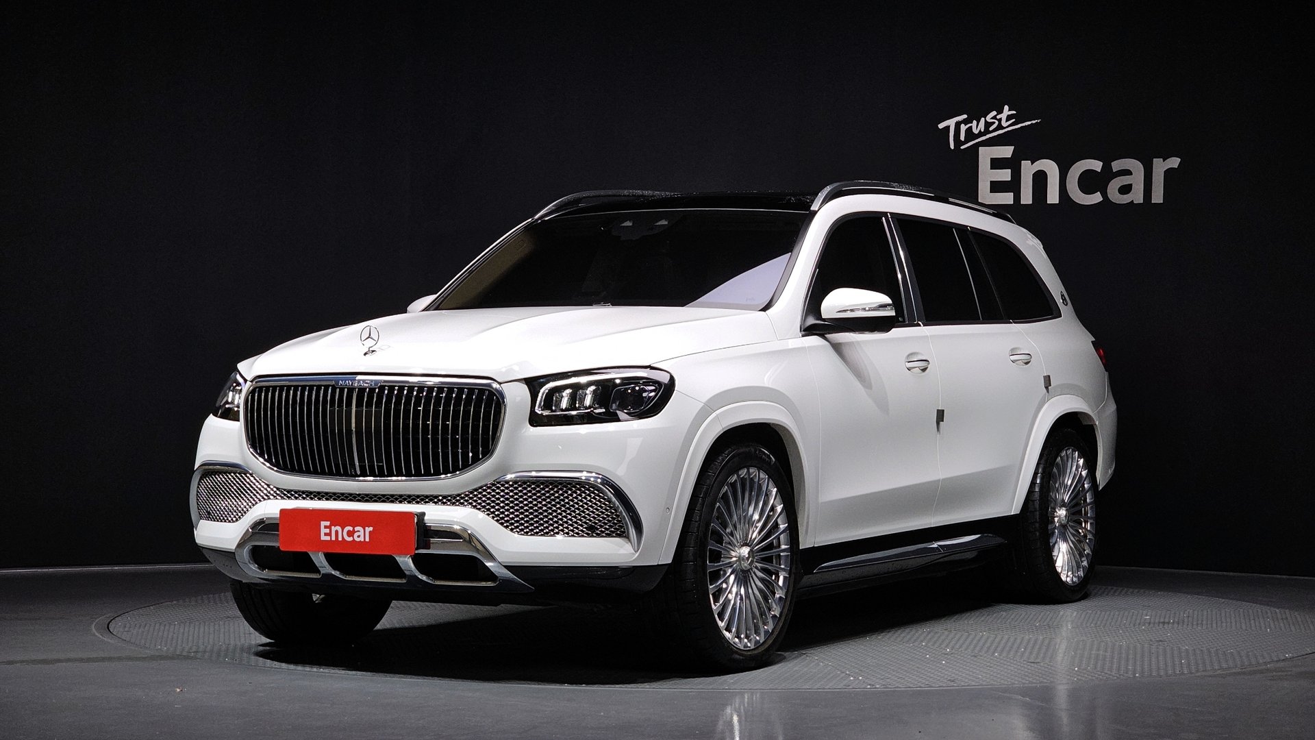 MERCEDES-BENZ GLS - View 1
