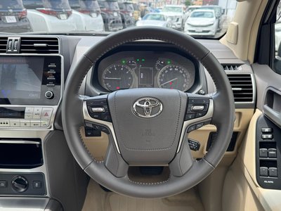 2023 Toyota LAND CRUISER PRADO — миниатюра 67