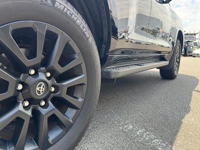 2023 Toyota LAND CRUISER PRADO — миниатюра 13