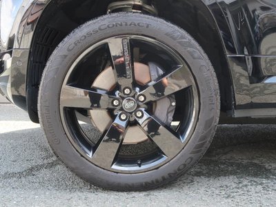 LAND ROVER DEFENDER - 3