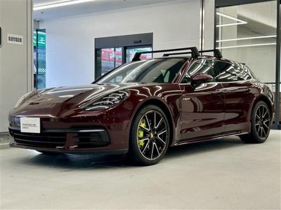 PORSCHE PANAMERA - 1