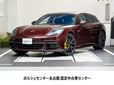 صورة 3 لـ 2018 Porsche PANAMERA