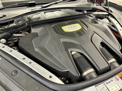 2018 Porsche PANAMERA 缩略图 19