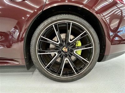 PORSCHE PANAMERA - 8