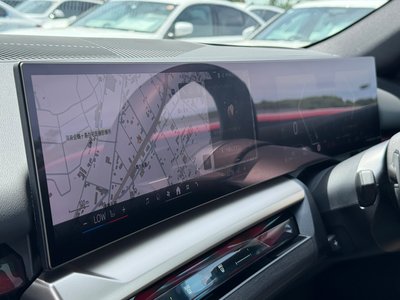 صورة مصغرة 21 لـ 2024 BMW 5 SERIES