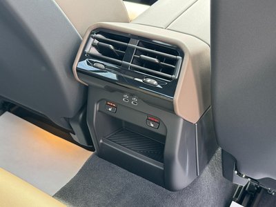 صورة مصغرة 48 لـ 2024 BMW 5 SERIES