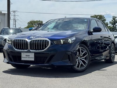 BMW 5 SERIES - 1
