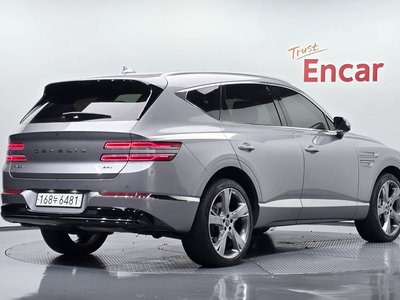 صورة 2 لـ 2022 Genesis GV80